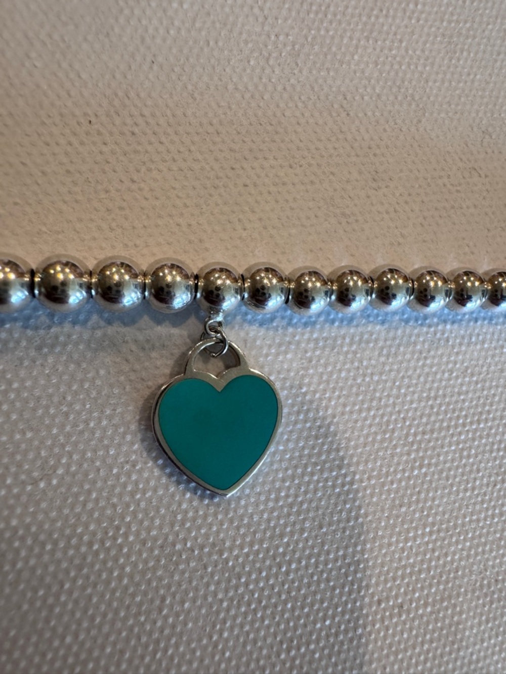 Return to Tiffany-Tiffany Blue Heart Tag Bead Bracelet, Silver 4mm - Picture 4 of 9
